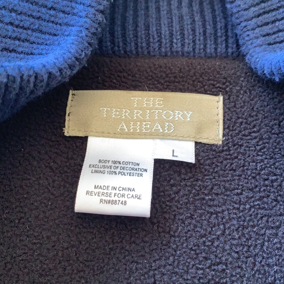 Navy blue fleece lined sweater, zip up - Picture 2 of 4